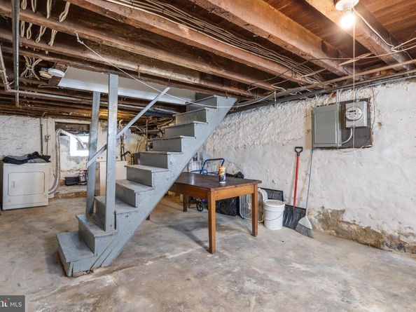 348 Carson Street, Philadelphia PA 19128