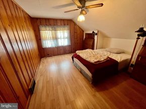 924 Edgewood Avenue, Folsom PA 19033
