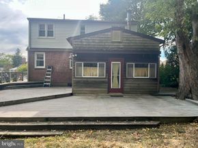 924 Edgewood Avenue, Folsom PA 19033