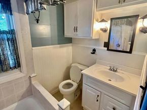924 Edgewood Avenue, Folsom PA 19033