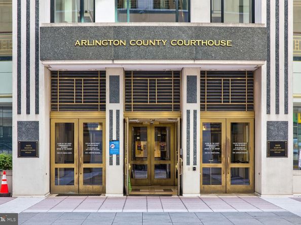 2330 14TH Street N 205, Arlington VA 22201