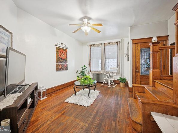 2046 E Ontario Street, Philadelphia PA 19134