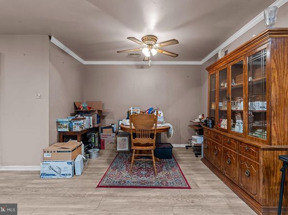 246 Colette Court, Levittown PA 19057