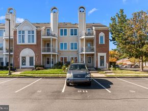 246 Colette Court, Levittown PA 19057