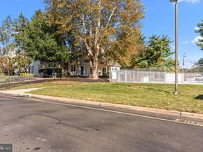 246 Colette Court, Levittown PA 19057