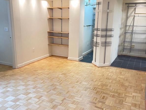 2500 Q Street NW 201, Washington DC 20007