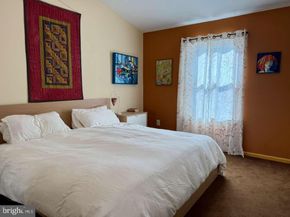 18 Hunt Drive, Horsham PA 19044