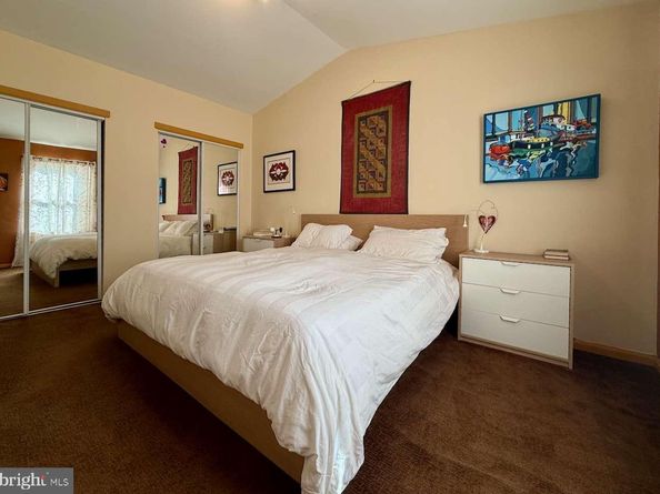 18 Hunt Drive, Horsham PA 19044