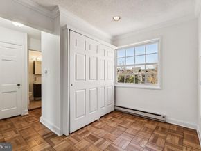 1620 W Abingdon Drive W 301, Alexandria VA 22314