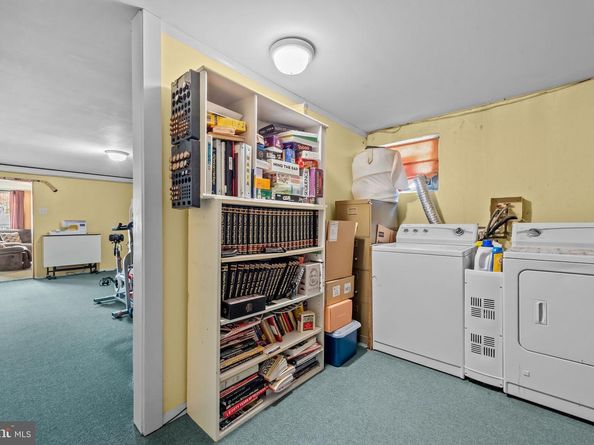 9768 Cowden Street, Philadelphia PA 19115