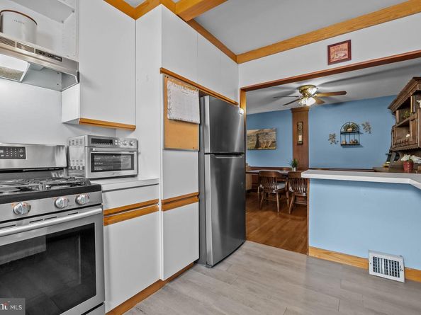 9768 Cowden Street, Philadelphia PA 19115