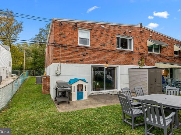 9768 Cowden Street, Philadelphia PA 19115