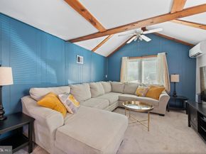 359 Valley View Road, King Of Prussia PA 19406