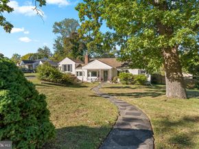 359 Valley View Road, King Of Prussia PA 19406