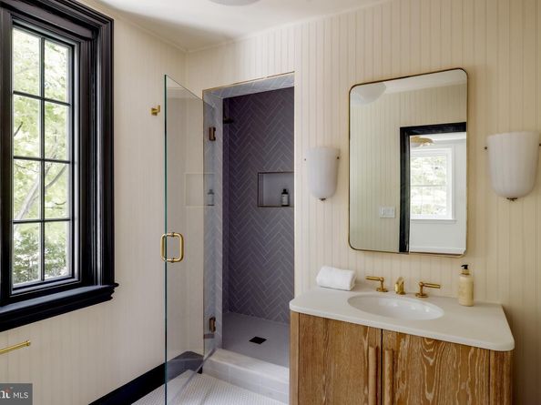 2825 Mcgill Terrace NW, Washington DC 20008