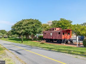 220 Herndon Station Square, Herndon VA 20170