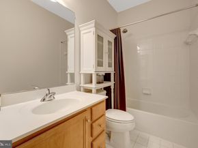 220 Herndon Station Square, Herndon VA 20170