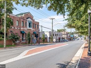 220 Herndon Station Square, Herndon VA 20170