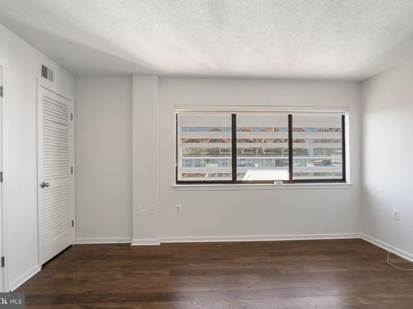 1301 N Courthouse Road 1401, Arlington VA 22201