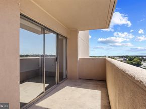 1301 N Courthouse Road 1401, Arlington VA 22201