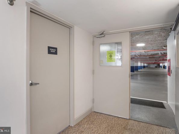 1301 N Courthouse Road 1401, Arlington VA 22201