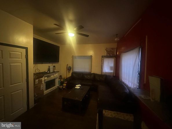 2701 E Birch Street, Philadelphia PA 19134