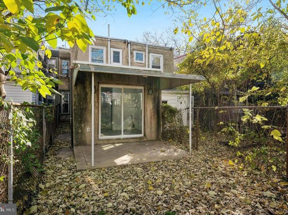 4907 Paschall Avenue, Philadelphia PA 19143