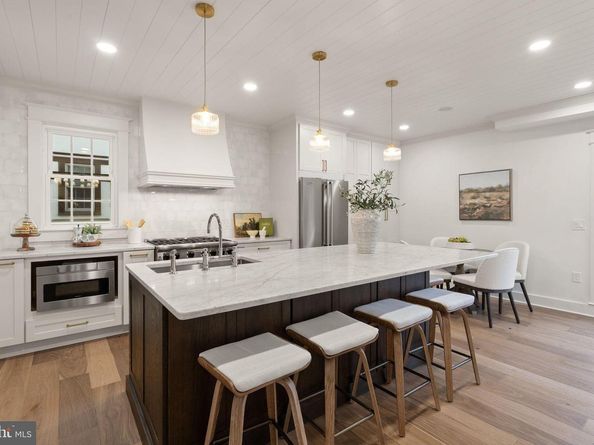 3805 Thornapple Street, Chevy Chase MD 20815