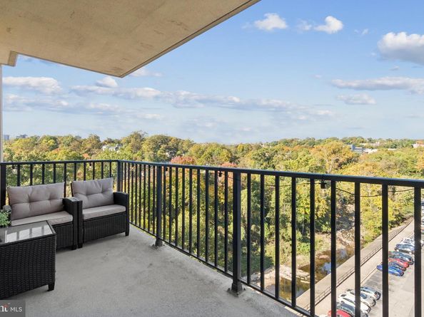 4600 S Four Mile Run Drive 842, Arlington VA 22204