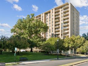 4600 S Four Mile Run Drive 842, Arlington VA 22204