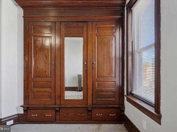 4939 Catharine Street, Philadelphia PA 19143