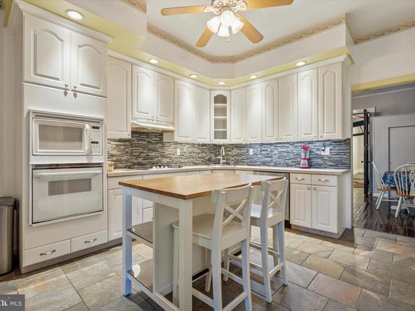 4939 Catharine Street, Philadelphia PA 19143