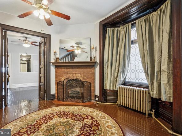 4939 Catharine Street, Philadelphia PA 19143