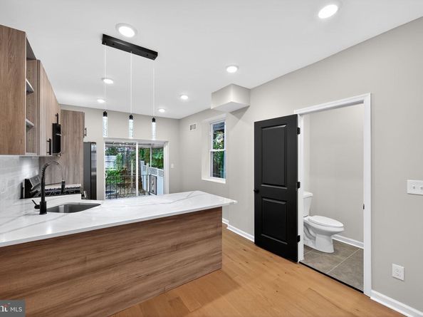 6019 Wharton Street, Philadelphia PA 19143