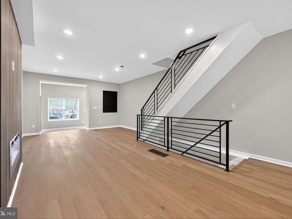 6019 Wharton Street, Philadelphia PA 19143