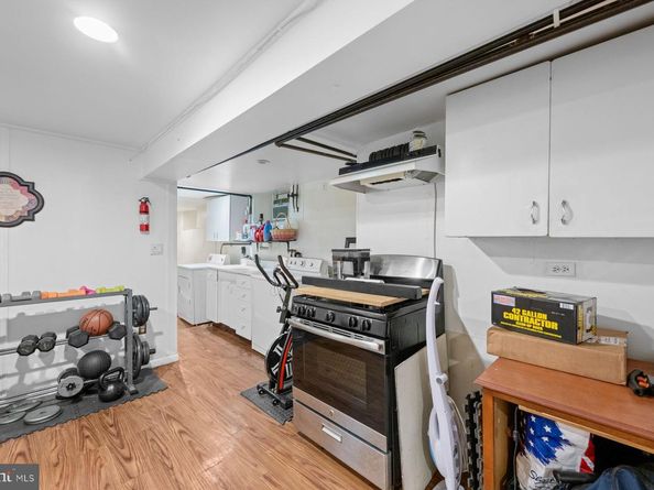 808 Serrill Avenue, Lansdowne PA 19050