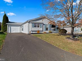 561 Spring Meadow Circle, New Hope PA 18938