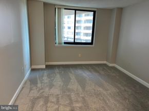 4550 North Park Ave 603, Chevy Chase MD 20815