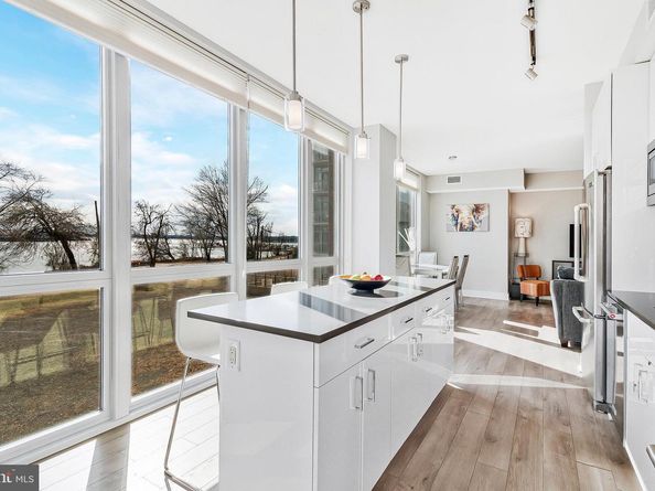 88 V Street SW 201, Washington DC 20024