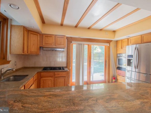 302 Crest Park Road, Philadelphia PA 19119