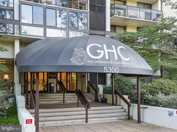 5300 Holmes Run Parkway 402, Alexandria VA 22304