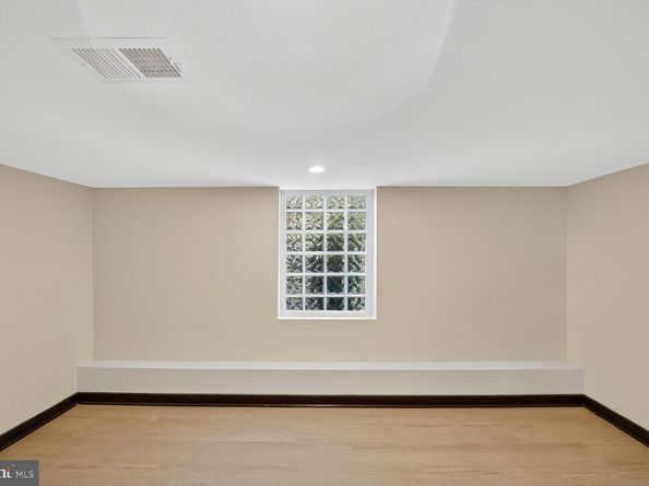 1400 Newton Street NE, Washington DC 20017