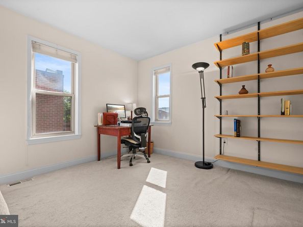 1449 A Street NE D, Washington DC 20002