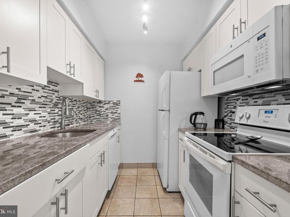 1449 A Street NE D, Washington DC 20002