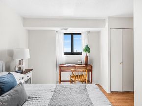 1420 Locust Street 25J, Philadelphia PA 19102