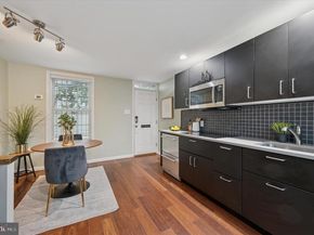 2138 Tryon Street, Philadelphia PA 19146