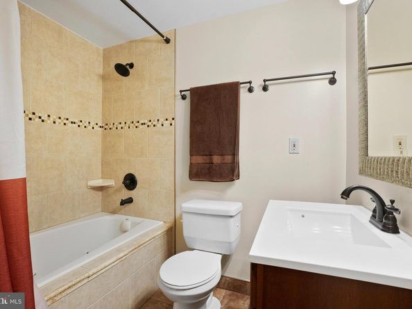 819 4TH Street NE, Washington DC 20002