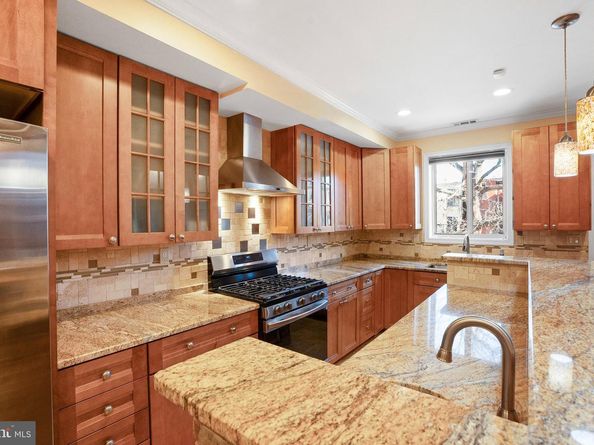 819 4TH Street NE, Washington DC 20002