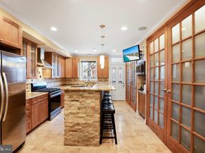 819 4TH Street NE, Washington DC 20002