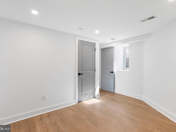 1741 S 23rd Street, Philadelphia PA 19145